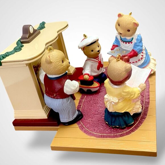 1993 Hallmark Bearingers Ornament Complete Set Fireplace Display Christmas Decor - Picture 6 of 11